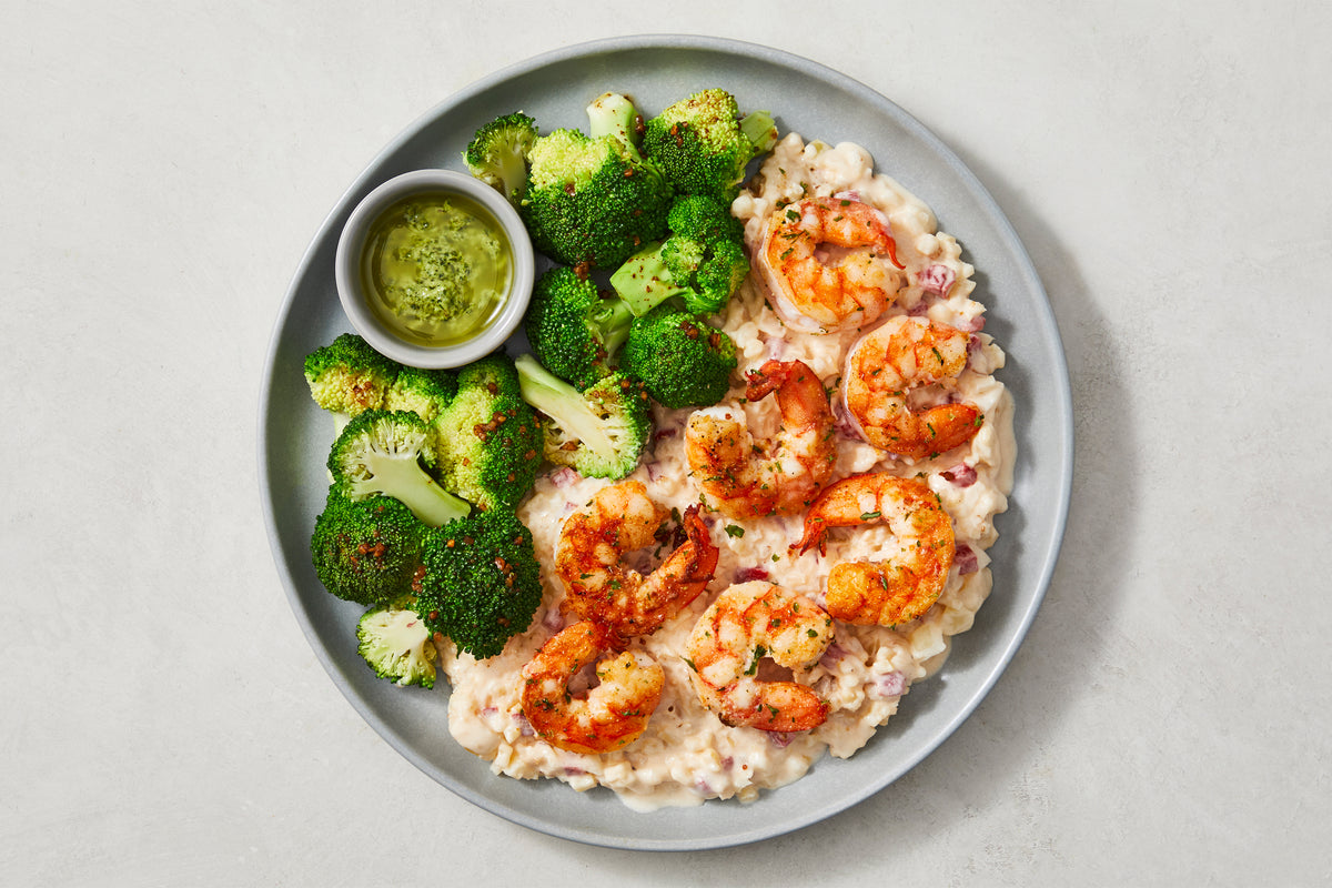 Peruvian Shrimp & Red Pepper Cauli Grits