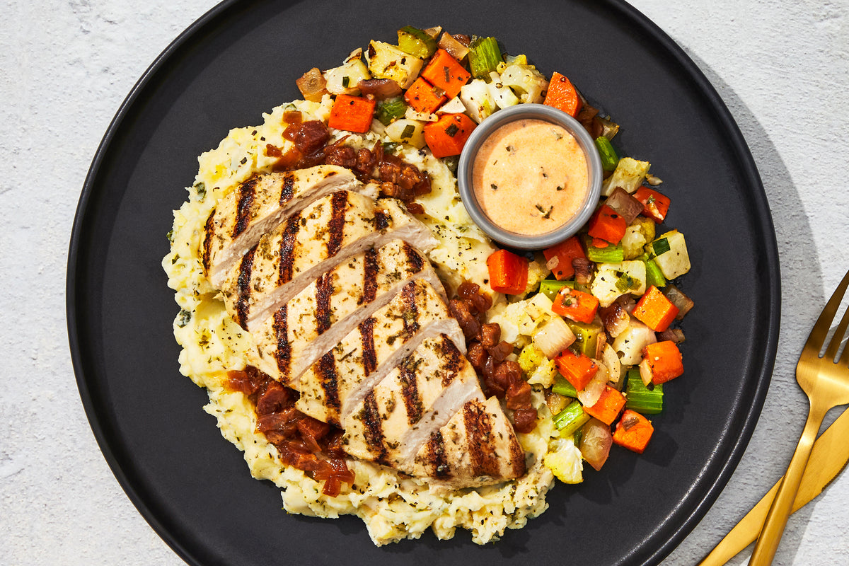 Buffalo-Style Sour Cream Chicken & Ranch Mash